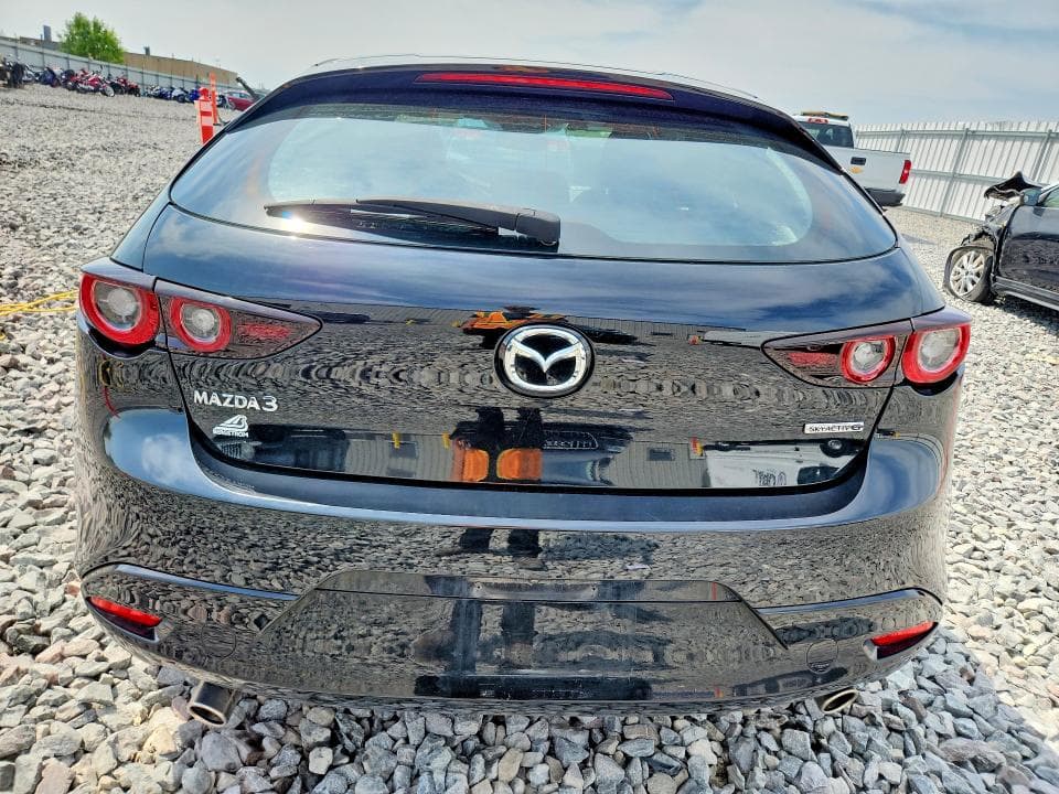 2023 MAZDA 3 SELECT 6