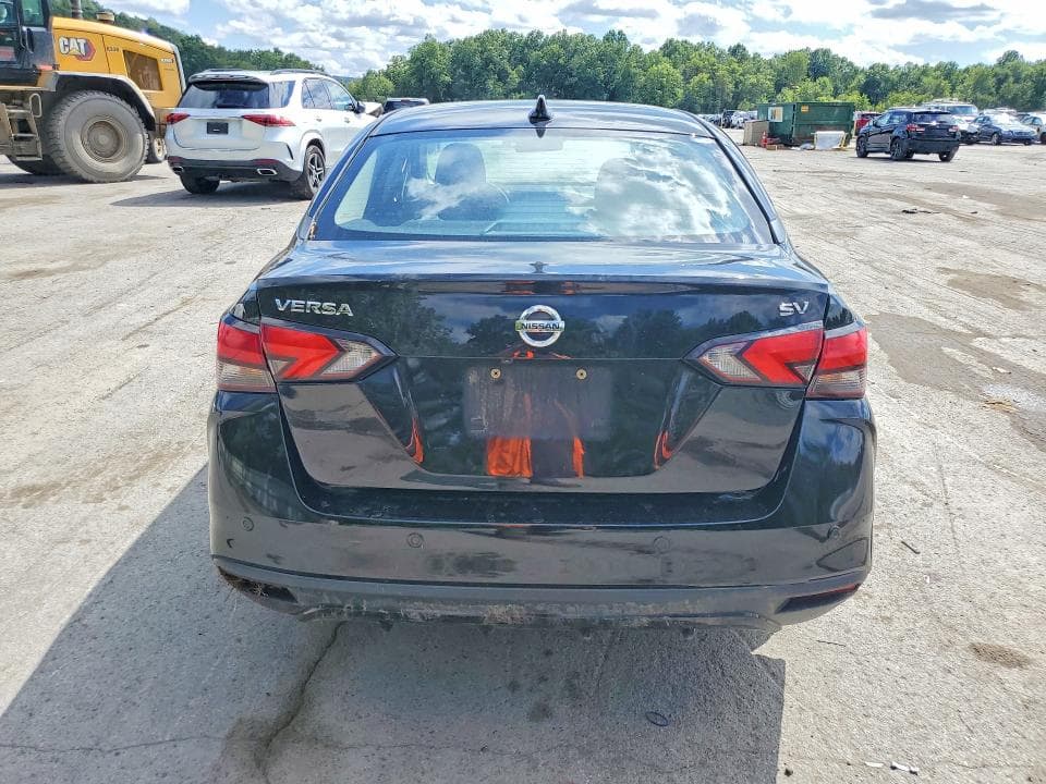 2021 NISSAN VERSA SV 6