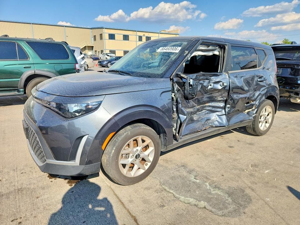 2023 KIA SOUL LX - 1