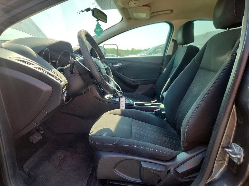 2017 FORD FOCUS SE 7