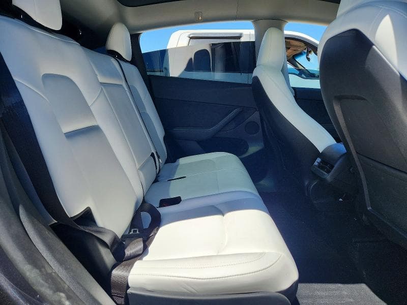 2023 TESLA MODEL Y 11