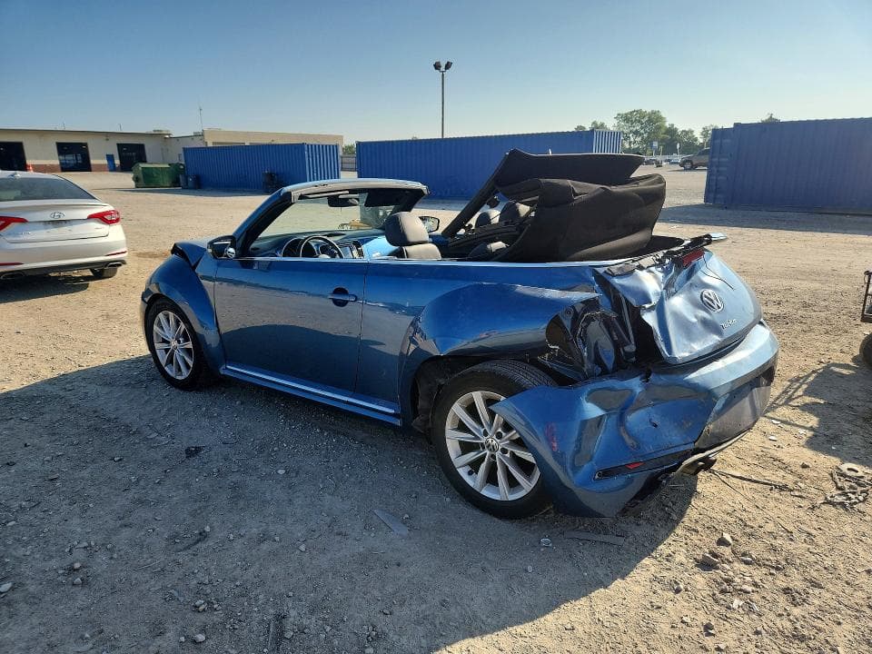 2017 VOLKSWAGEN BEETLE S/SE 2