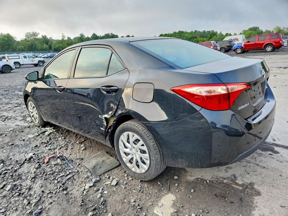 2017 TOYOTA COROLLA LE 2