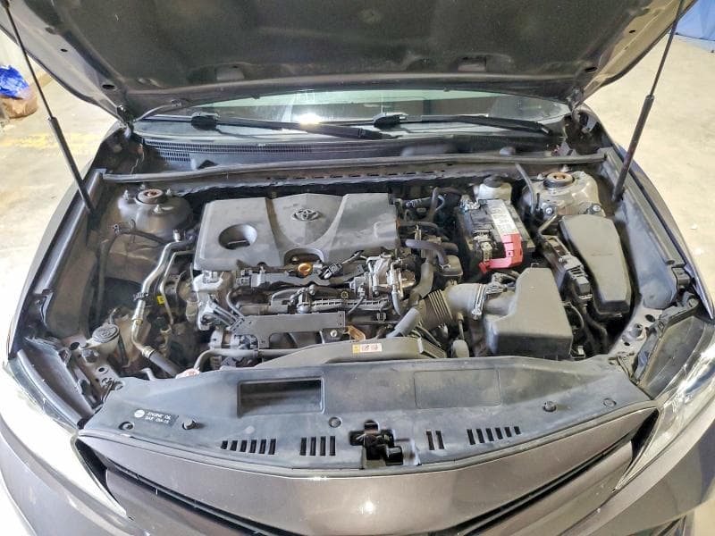 2020 TOYOTA CAMRY LE 11
