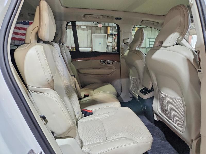 2019 VOLVO XC90 T6 INSCRIPTION 11