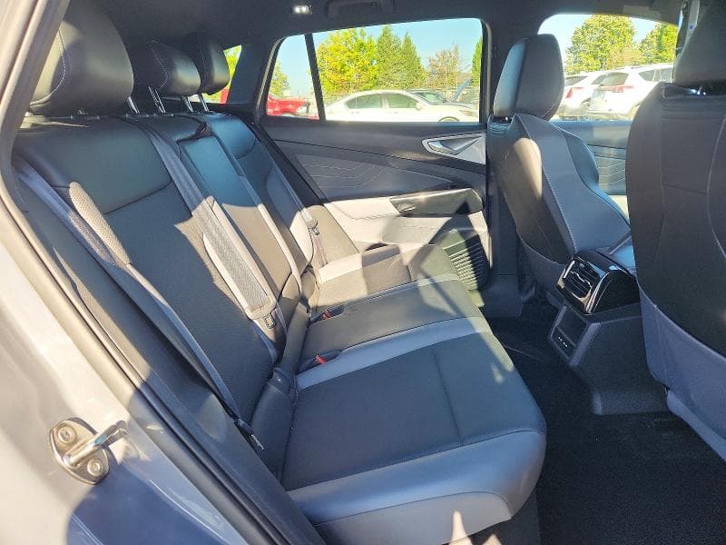 2023 VOLKSWAGEN ID.4 PRO S 11