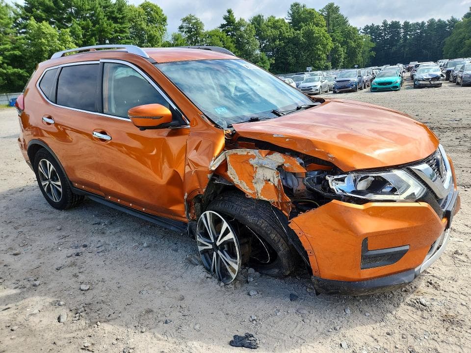 2019 NISSAN ROGUE SV 4
