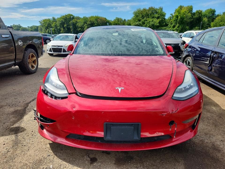 2018 TESLA MODEL 3 5