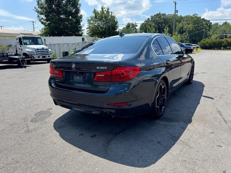 2017 BMW 530 XI 3
