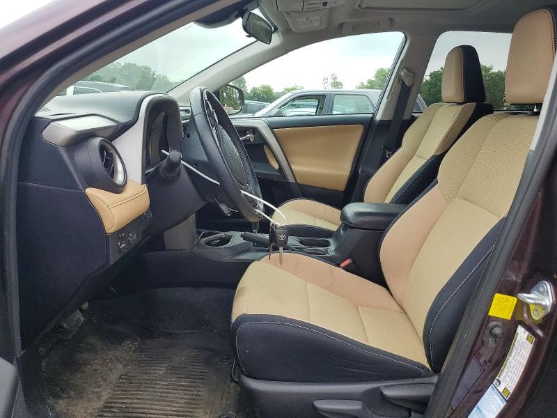 2017 TOYOTA RAV4 XLE 7