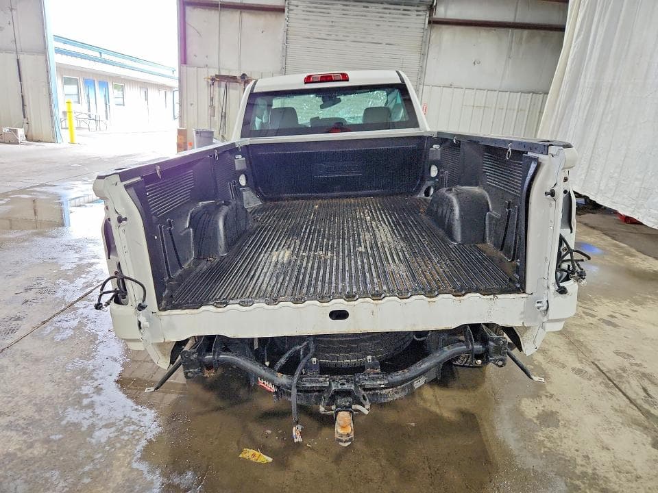 2025 CHEVROLET SILVERADO C1500 6
