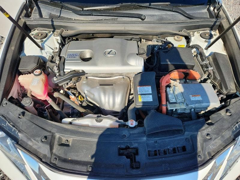 2018 LEXUS ES 300H 11