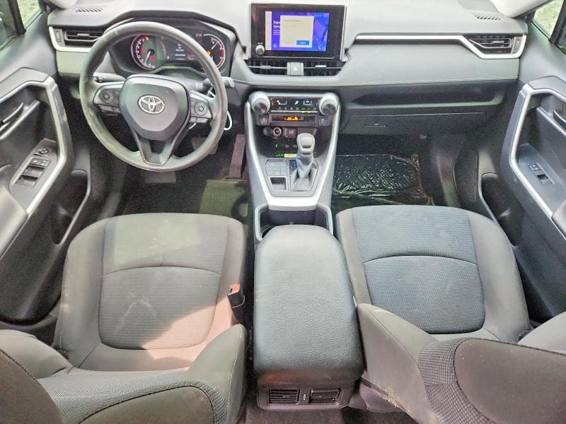 2023 TOYOTA RAV4 LE 8