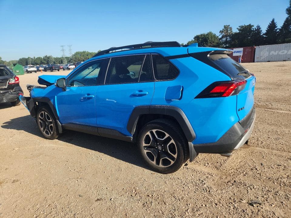 2019 TOYOTA RAV4 ADVENTURE 2