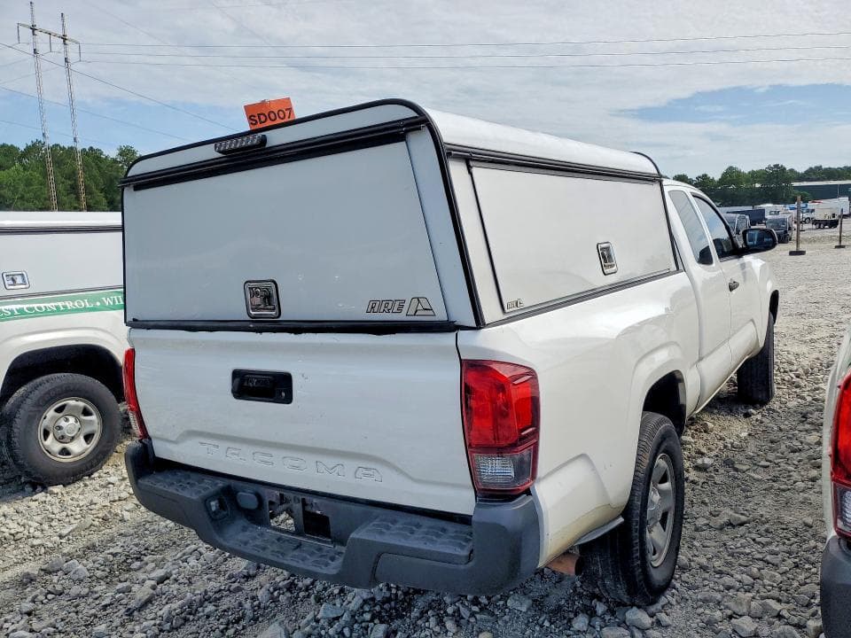 2018 TOYOTA TACOMA SR 3