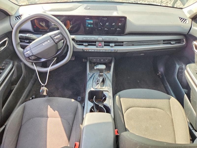 2026 KIA K4 LXS 8