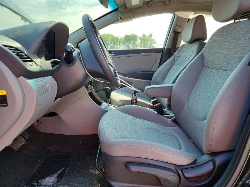 2017 HYUNDAI ACCENT SE 7