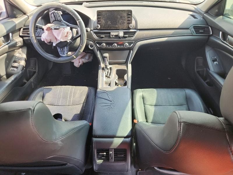 2018 HONDA ACCORD TOURING 8