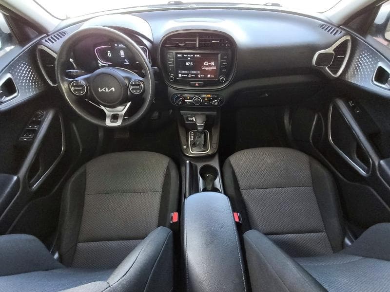 2023 KIA SOUL LX 8