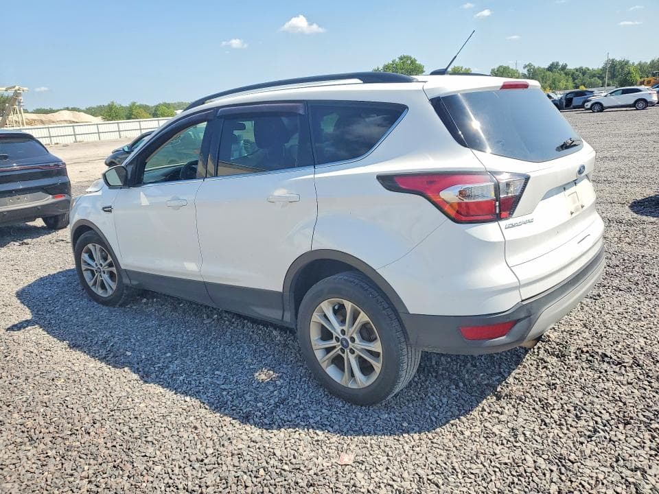 2017 FORD ESCAPE SE 2
