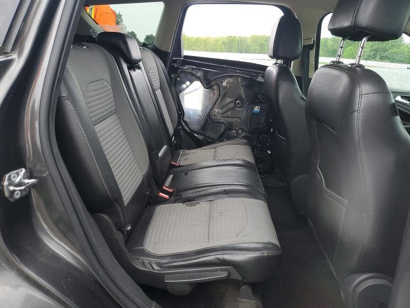 2017 FORD ESCAPE SE 11
