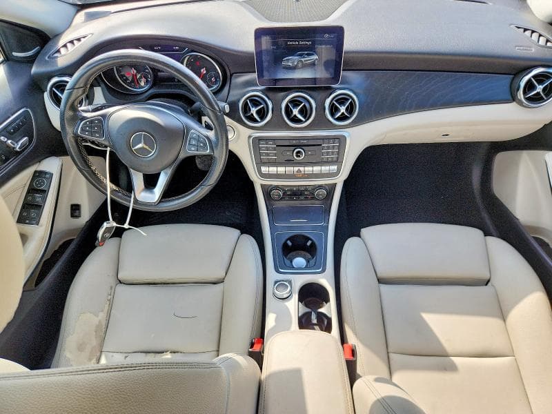 2018 MERCEDES-BENZ GLA 250 4MATIC 8