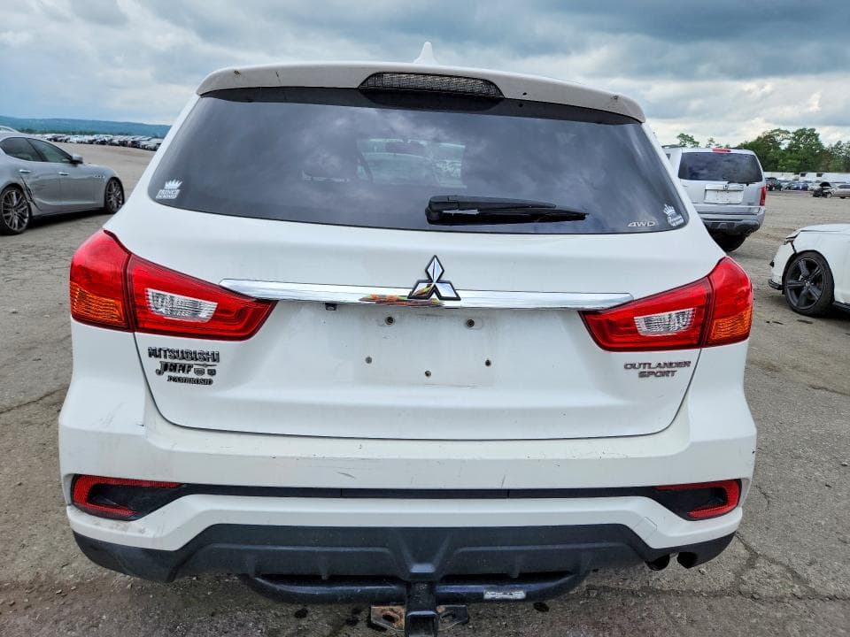 2018 MITSUBISHI OUTLANDER SPORT ES 6