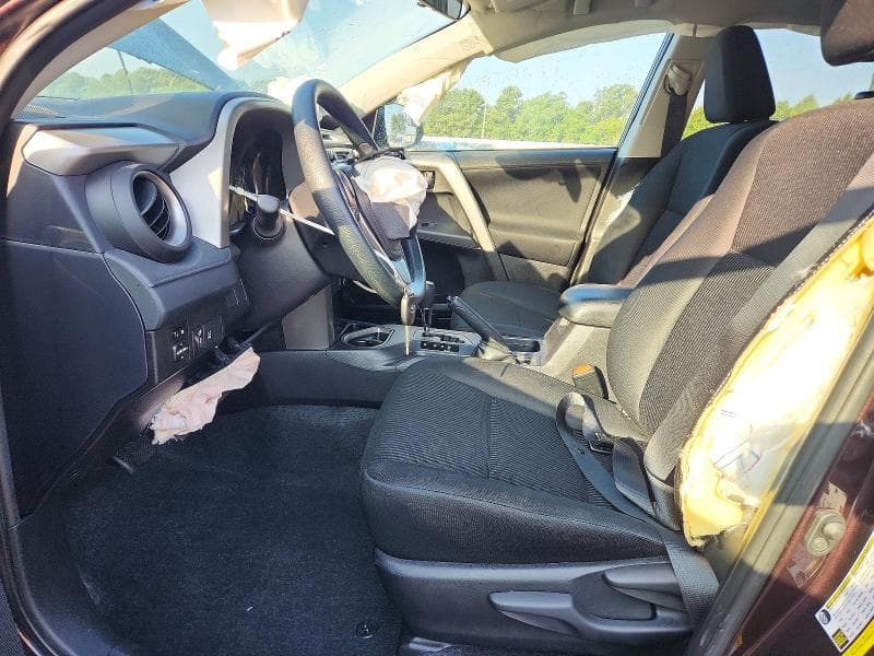 2017 TOYOTA RAV4 LE 7