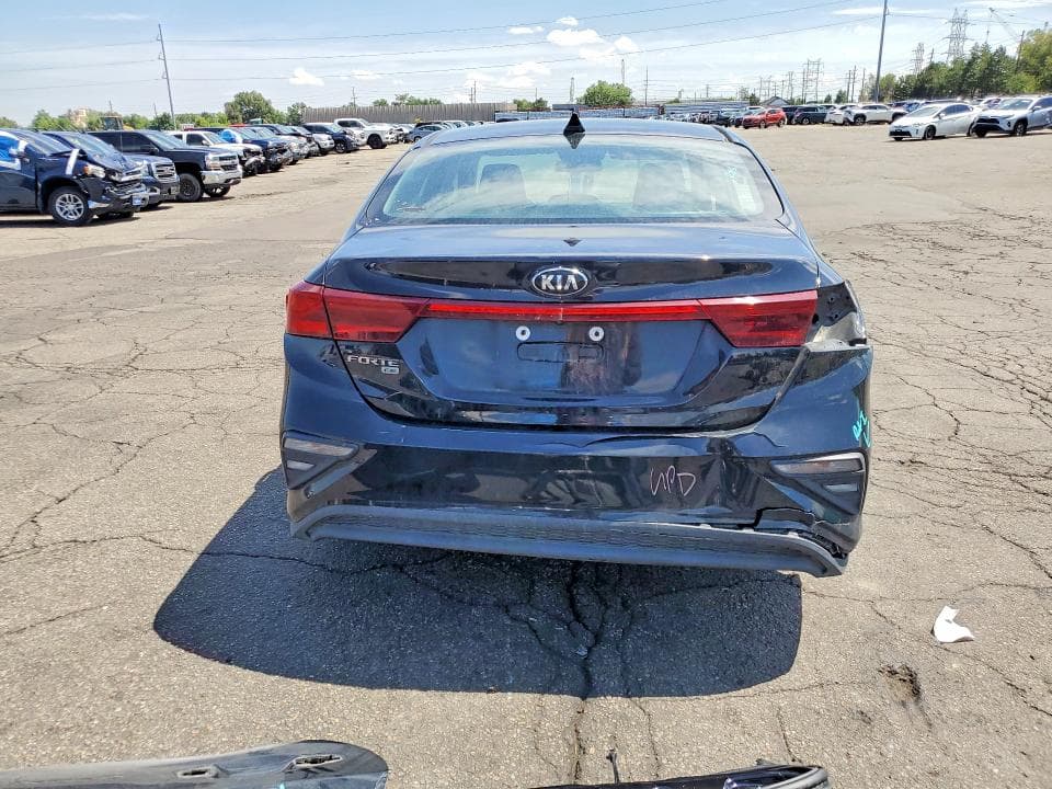 2020 KIA FORTE FE 6