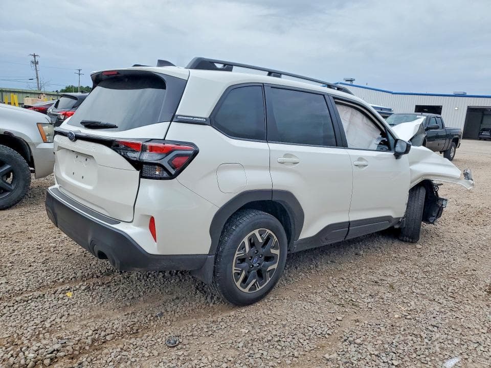 2025 SUBARU FORESTER PREMIUM 3
