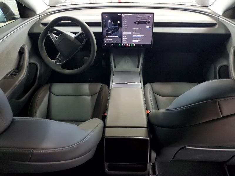 2026 TESLA MODEL 3 8