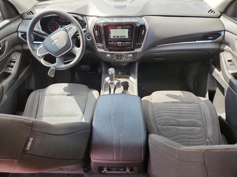2018 CHEVROLET TRAVERSE LS 8