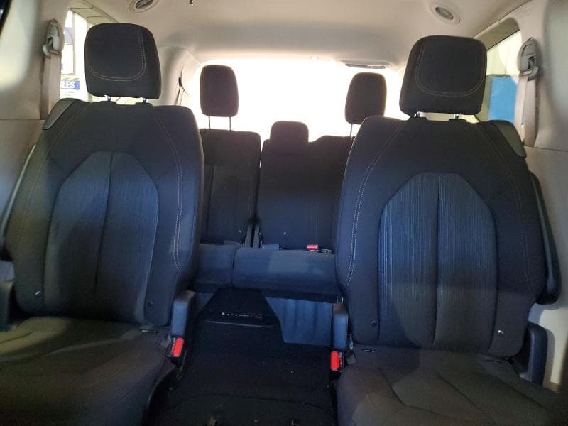 2017 CHRYSLER PACIFICA 10