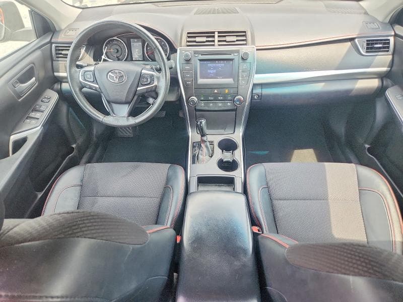 2017 TOYOTA CAMRY SE 8