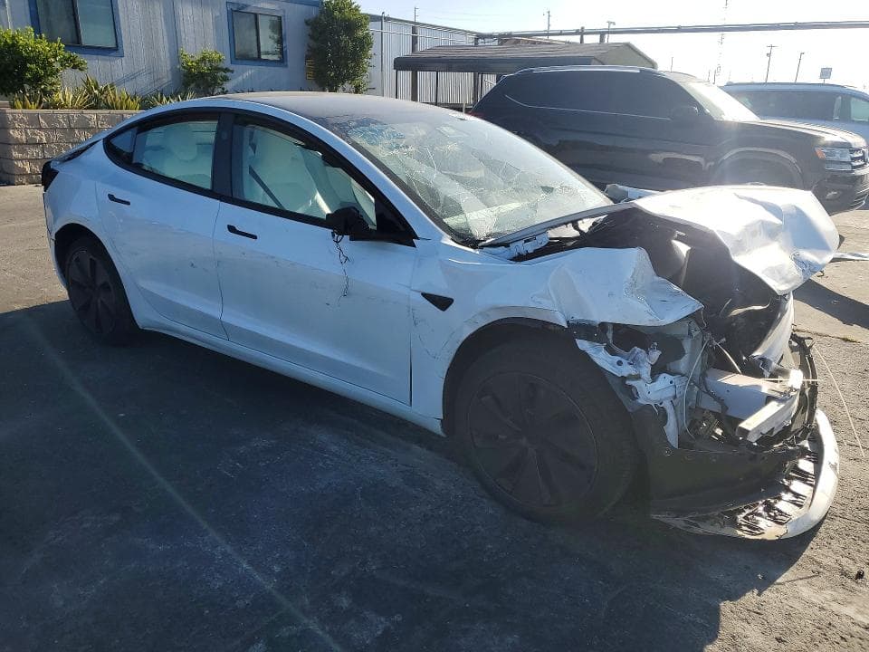 2024 TESLA MODEL 3 4