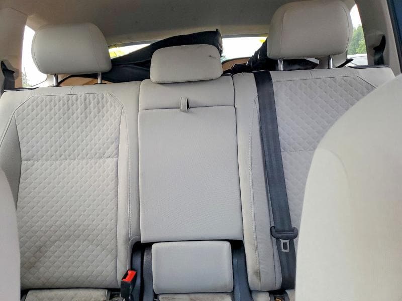 2020 VOLKSWAGEN TIGUAN S 10