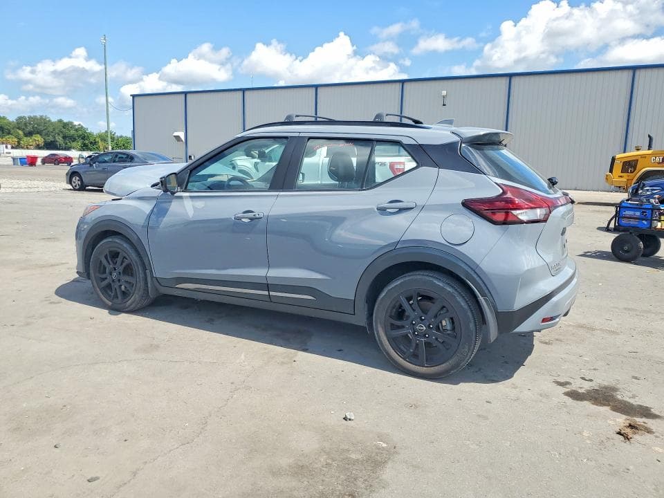 2024 NISSAN KICKS SR 2