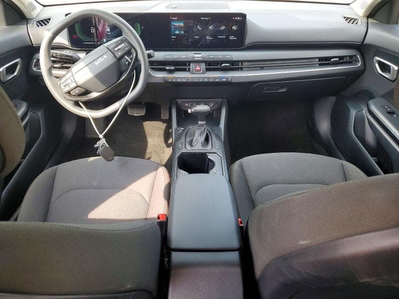 2026 KIA K4 LXS 8