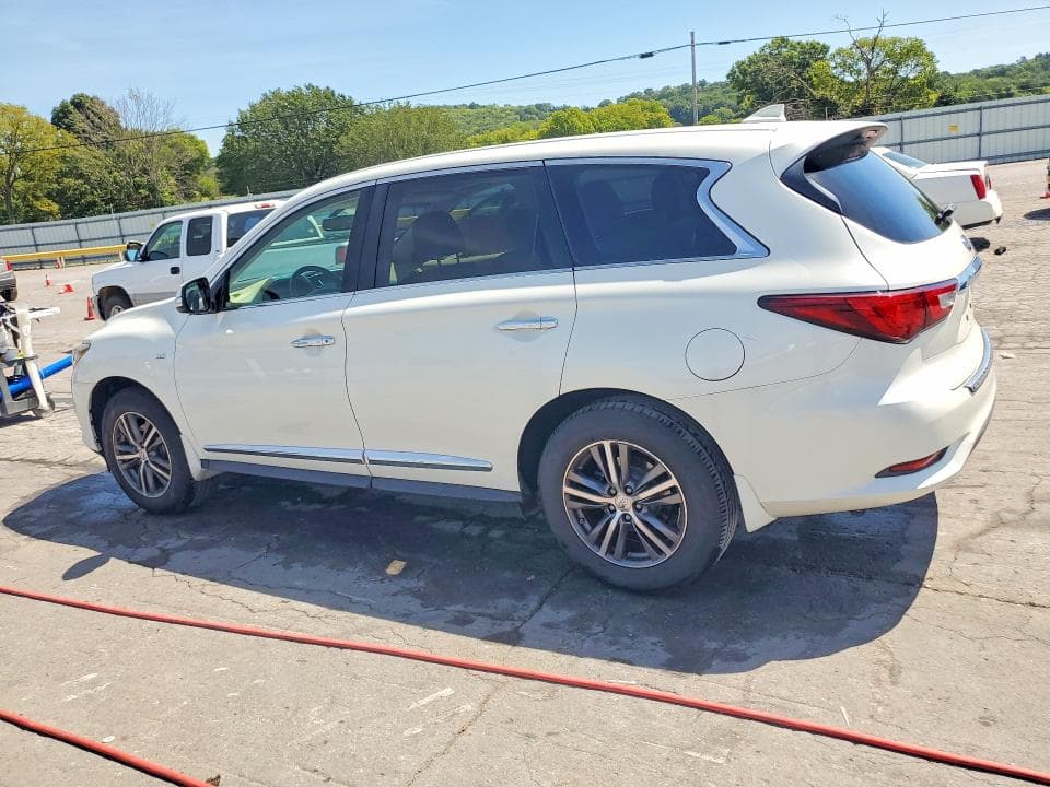 2018 INFINITI QX60 BASE 2