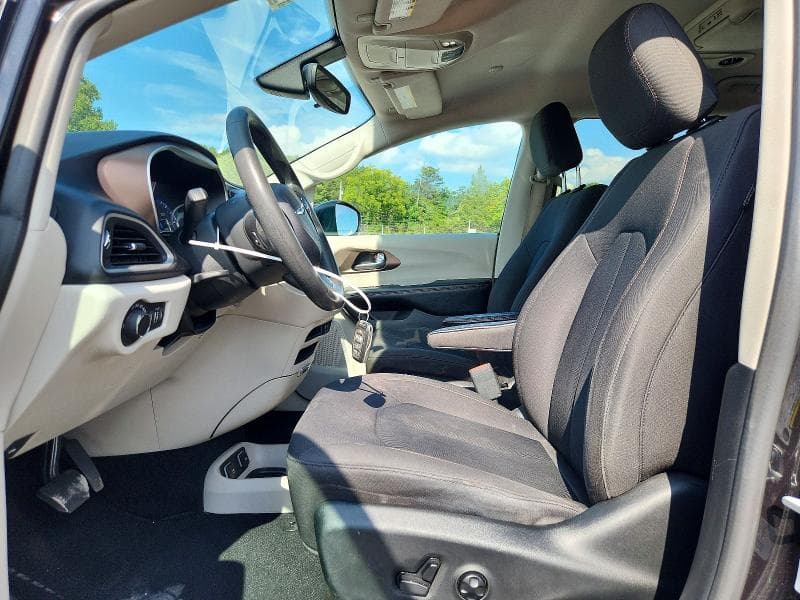 2017 CHRYSLER PACIFICA TOURING 7