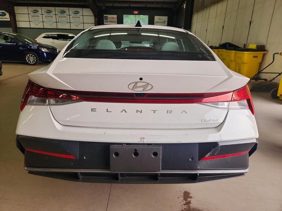 2024 HYUNDAI ELANTRA LIMITED 6