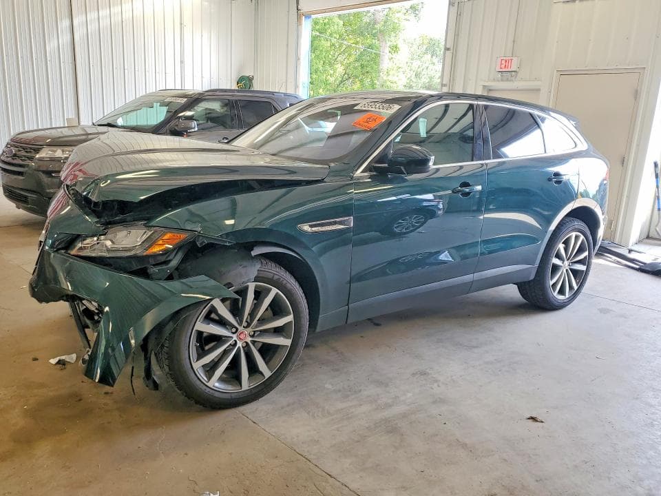 2017 JAGUAR F-PACE PRESTIGE
