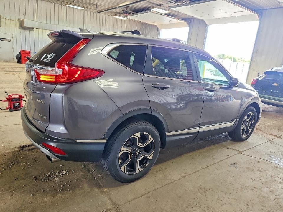 2018 HONDA CR-V TOURING 3