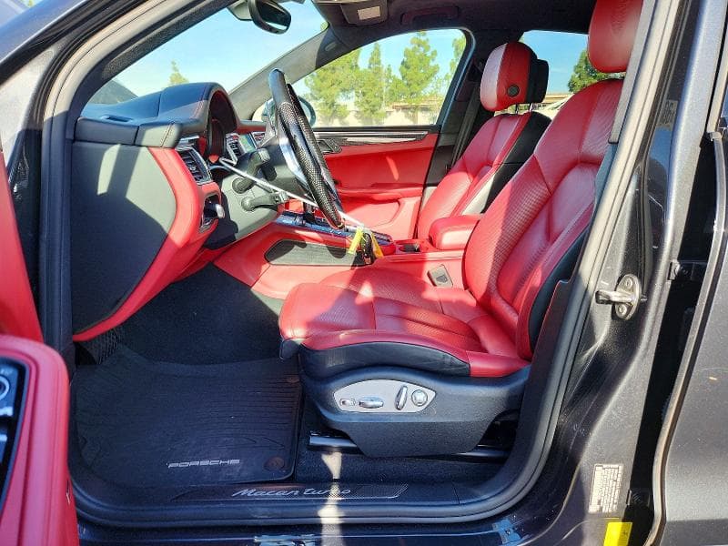 2018 PORSCHE MACAN TURBO 7