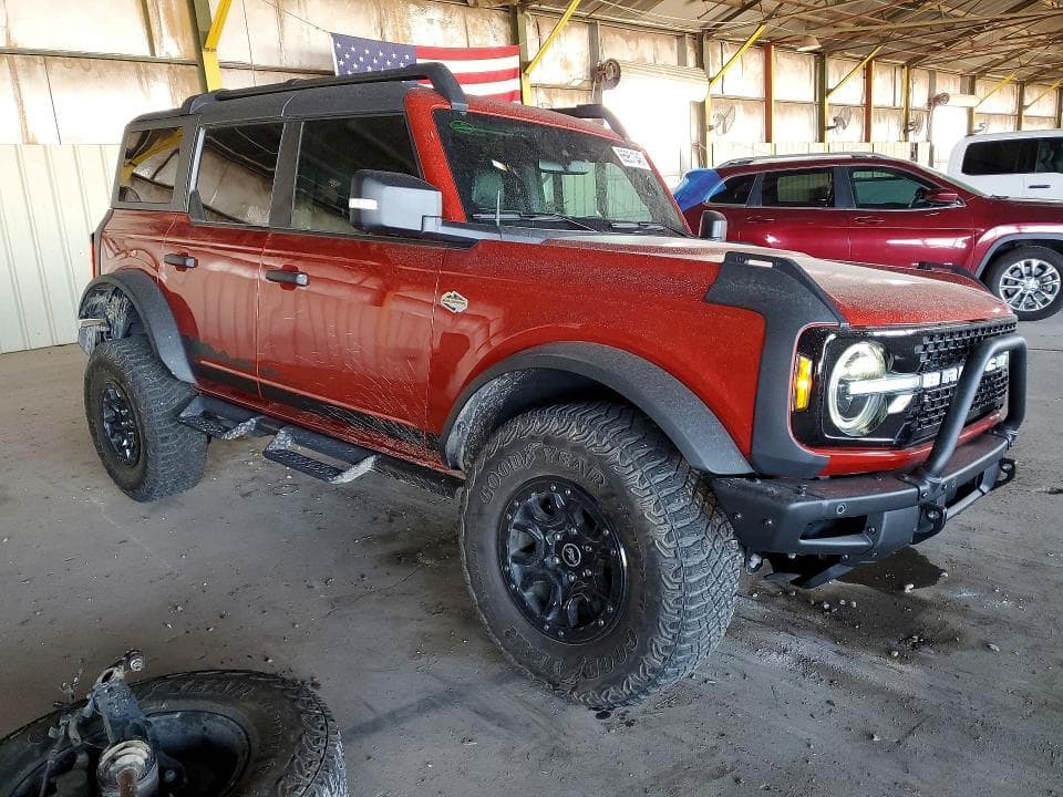 2023 FORD BRONCO BASE 4