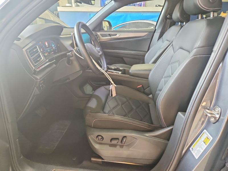 2025 VOLKSWAGEN ATLAS CROSS SPORT SE 7