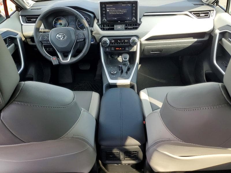 2021 TOYOTA RAV4 HYBRID XLE PREMIUM 8