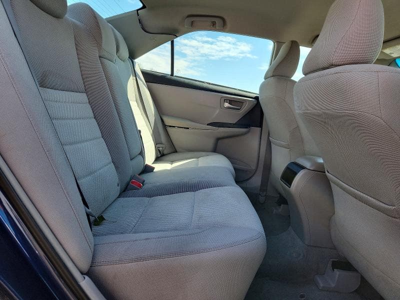 2017 TOYOTA CAMRY LE 10