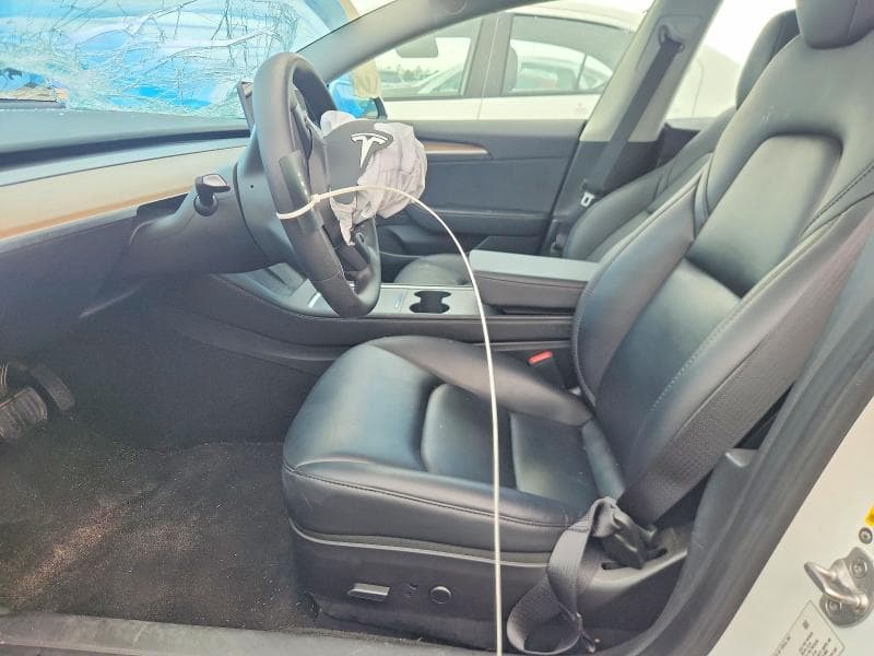 2023 TESLA MODEL 3 7
