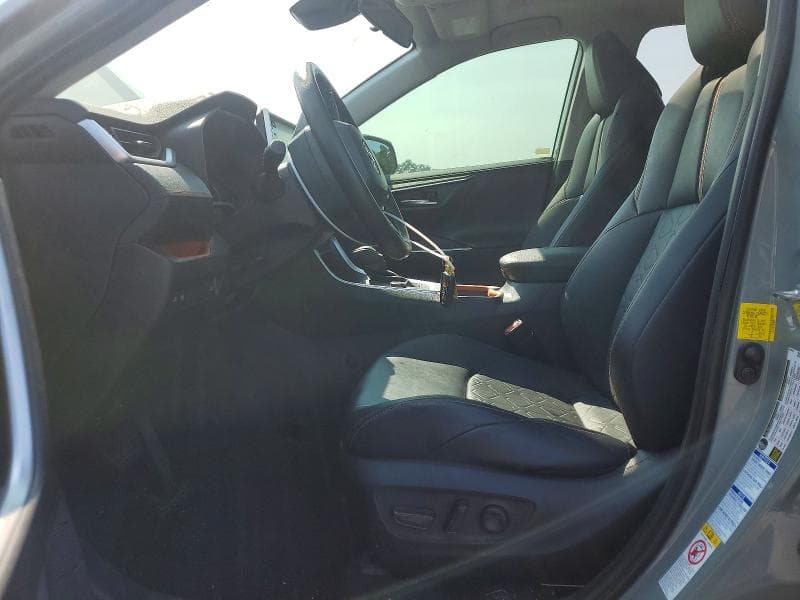 2019 TOYOTA RAV4 ADVENTURE 7